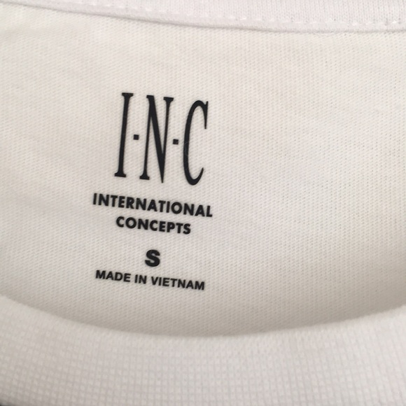 INC Men’s Tee Size Small Color White Short Sleeves T-shirt NWOT - Picture 2 of 7